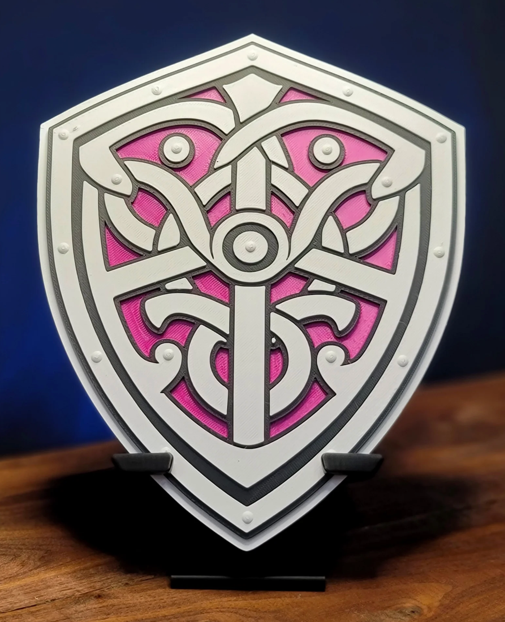 Coat of Arms Dice Storage and Stand