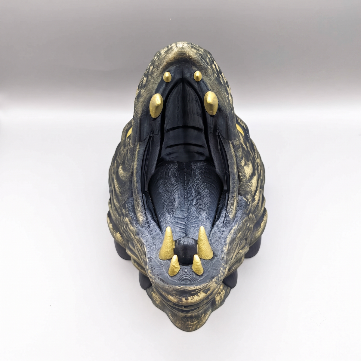 Dragon Head Controller Stand